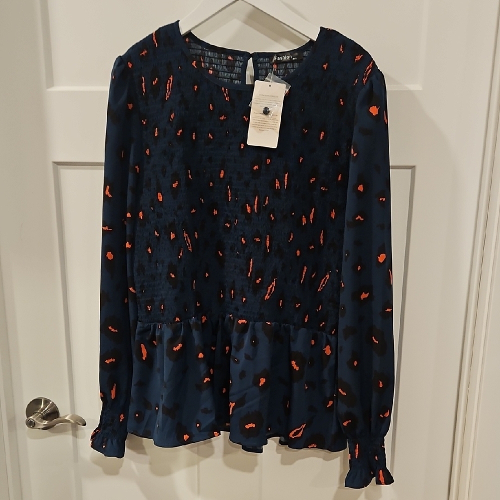 Chic Navy and Orange Patterned Blouse
